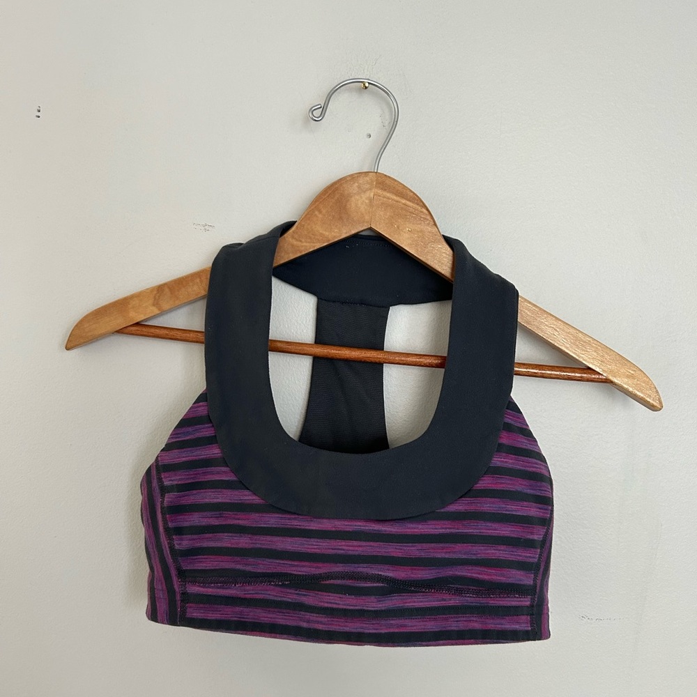 Lululemon sport bra